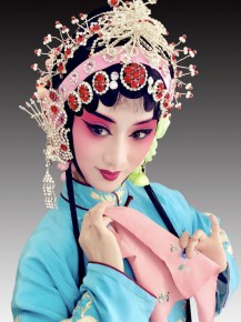 秦腔折子戲?qū)觥读_成叫關(guān)》《打神告廟》《花亭相會》《烙碗計(jì)》