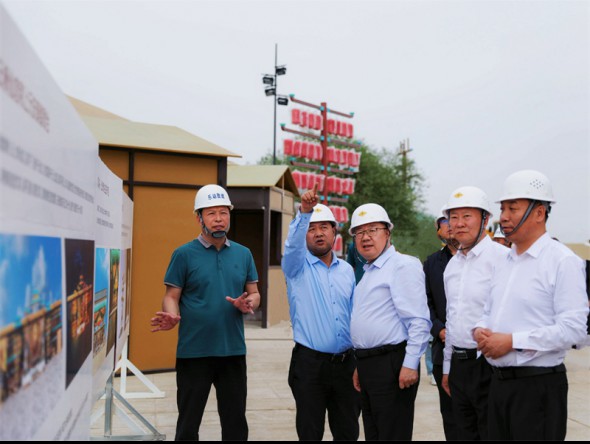 甘肅省文化和旅游廳黨組成員、副廳長萬學(xué)科一行調(diào)研樂動敦煌-文旅產(chǎn)業(yè)綜合體項目建設(shè)情況