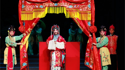 國家藝術(shù)基金2022年度藝術(shù)人才培訓(xùn)資助項(xiàng)目秦腔《鎖麟囊》成果匯報演出在蘭舉行